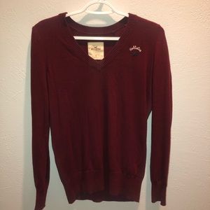 Maroon v-neck, long-sleeve